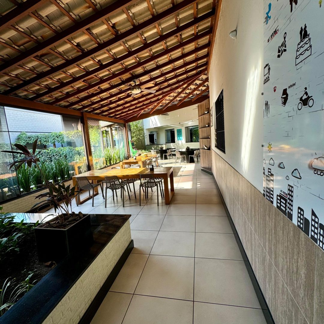 1e00d5c4-1d46-477e-9c92-a8ecc6a78ea4