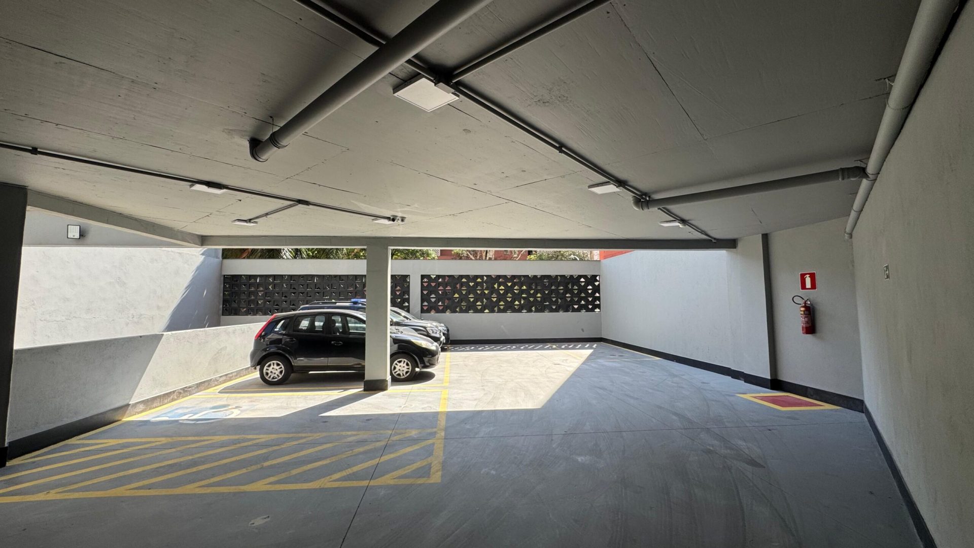 WhatsApp Image 2025-10-29 at 13.00.00