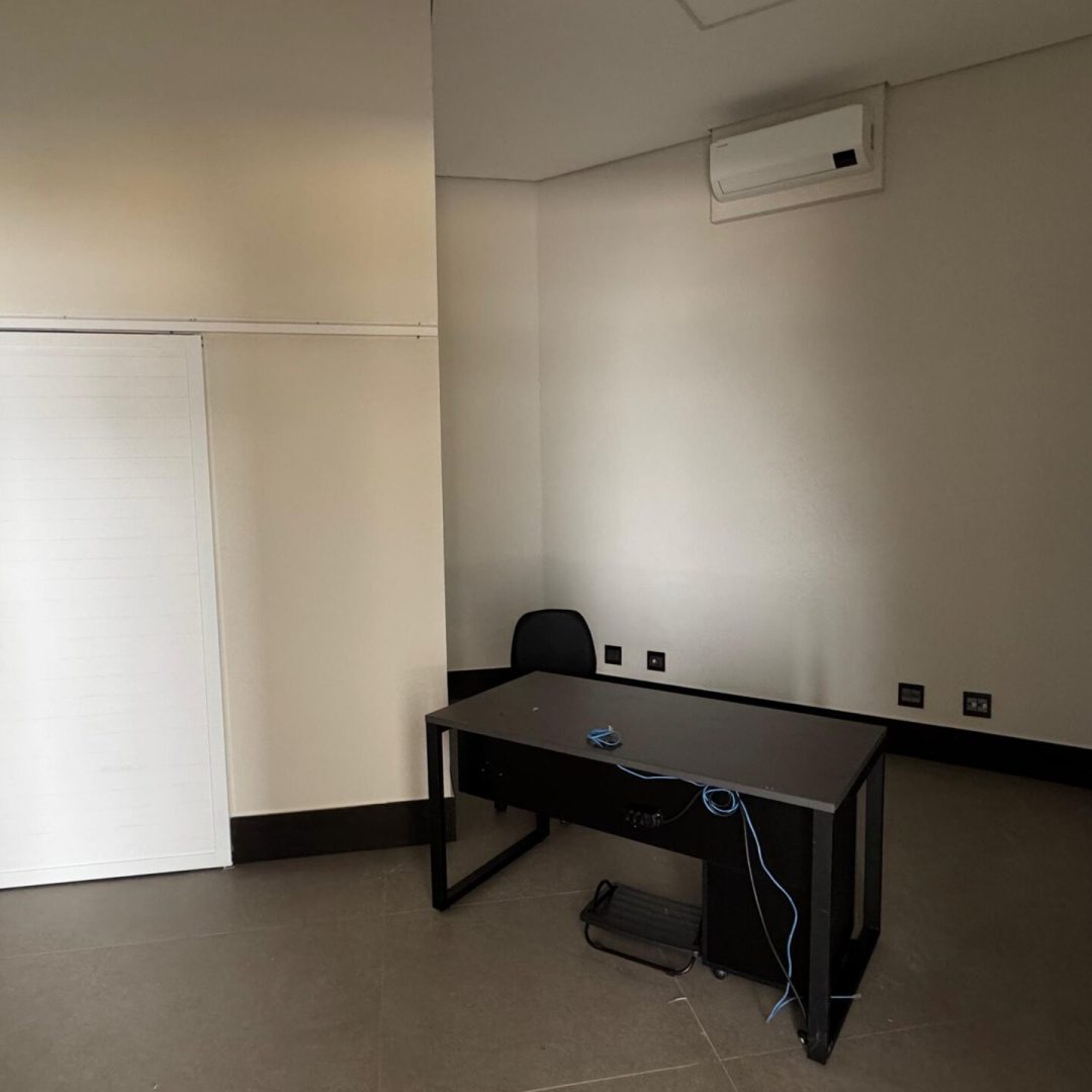 WhatsApp Image 2025-10-29 at 13.00.02