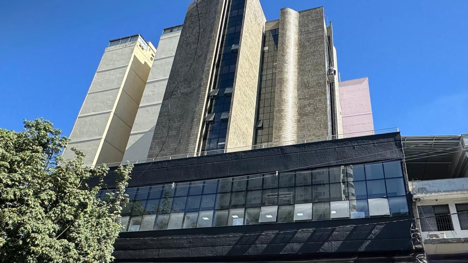 WhatsApp Image 2025-10-30 at 12.45.20 (1)